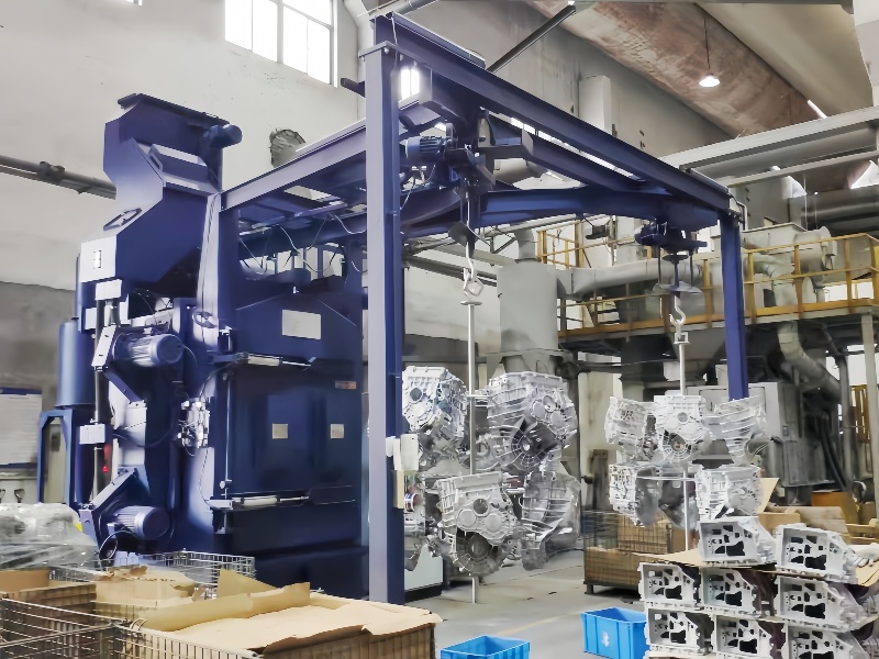 Double Hooks Hanger Shot Blasting Machine For Aluminum Casting Parts