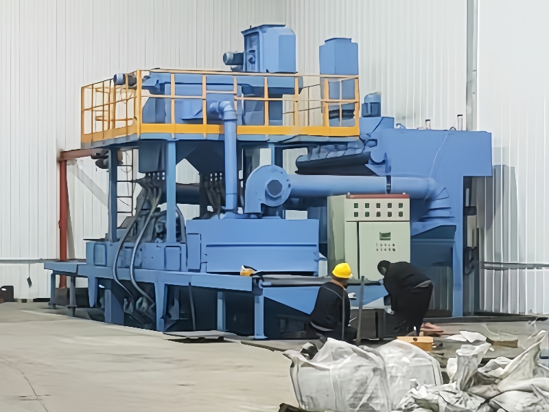 Roller Conveyor Shot Blasting Machine For New Energy Product