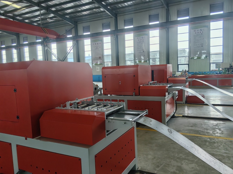 Highway Guardrail Roll Forming Machine