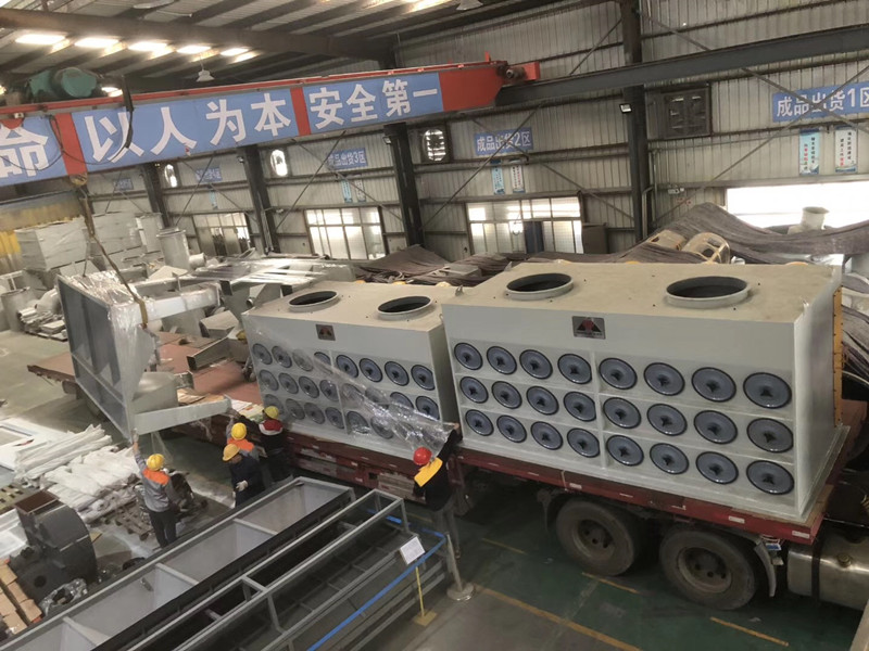 Air Blast Machine Loading: 2 Sets 24 Filters Dust Collector Equipped With Large Sand Blasting Room (图1)